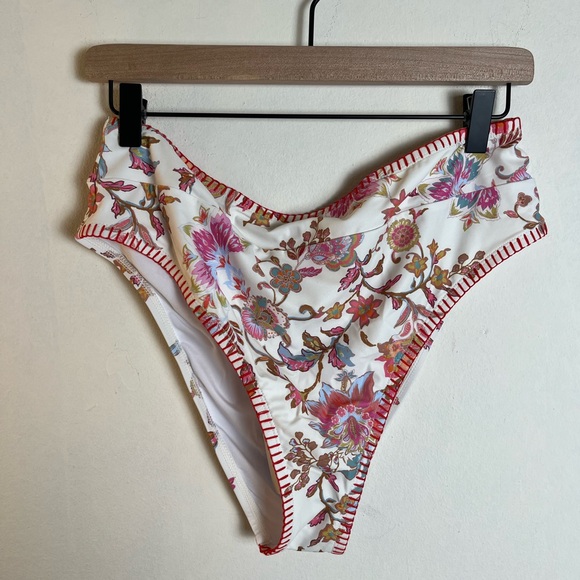 Cupshe Dreamy Garden Sweetheart Bikini Top & High-Rise Bottoms Set NWT Size L - Picture 7 of 11